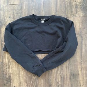 Pretty Little Thing Black Long Sleeve Crop